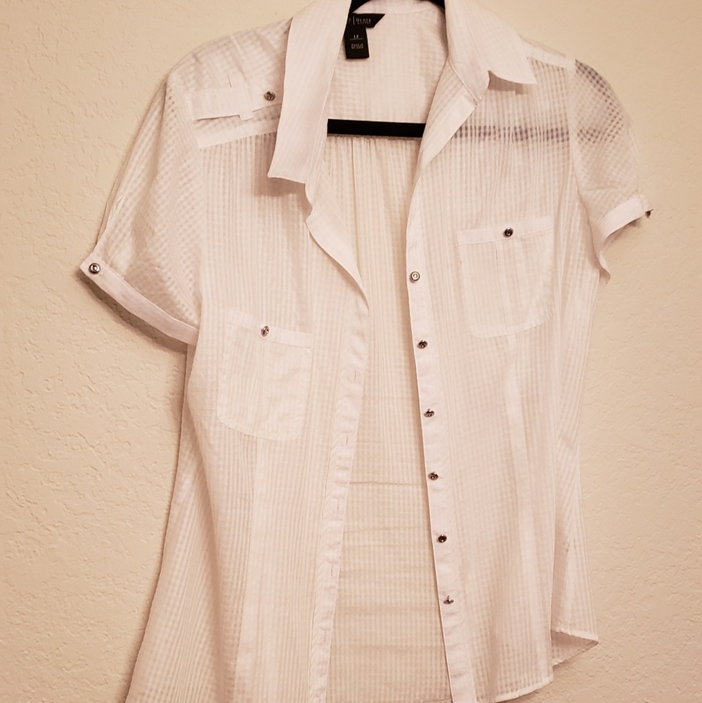 White sheer button up short sleeve blouse